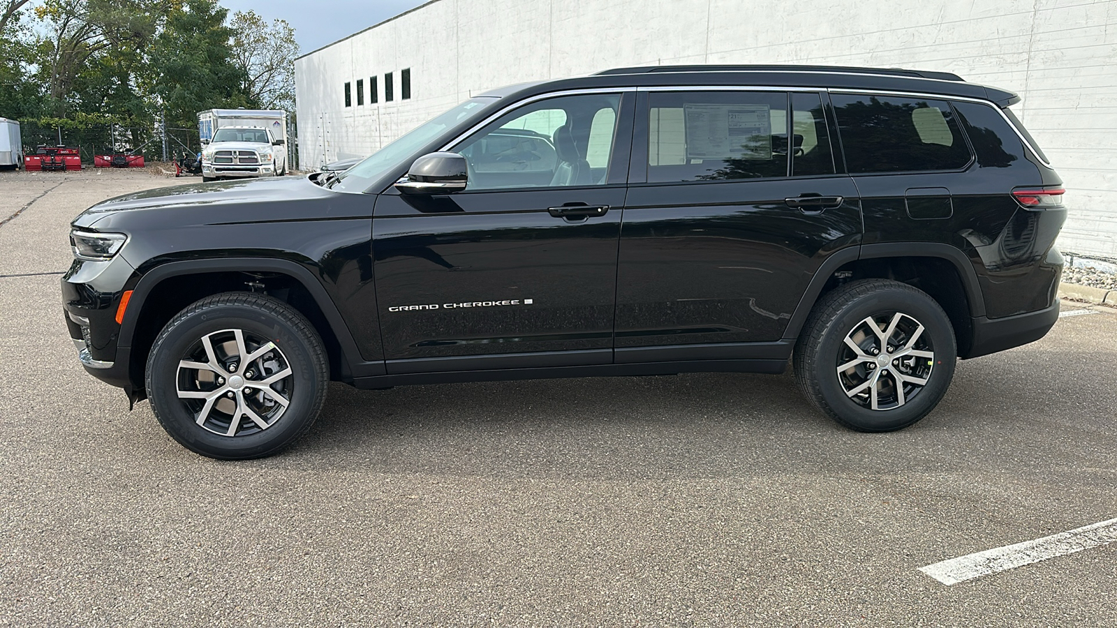 2025 Jeep Grand Cherokee L Limited 2