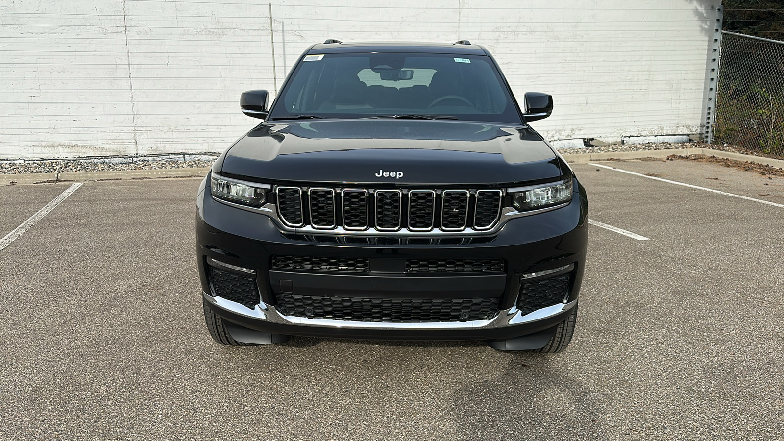 2025 Jeep Grand Cherokee L Limited 8