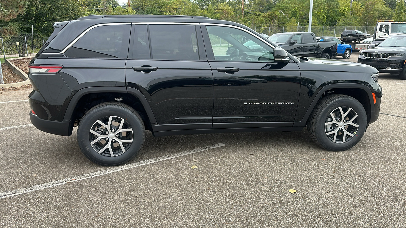 2025 Jeep Grand Cherokee Limited 6