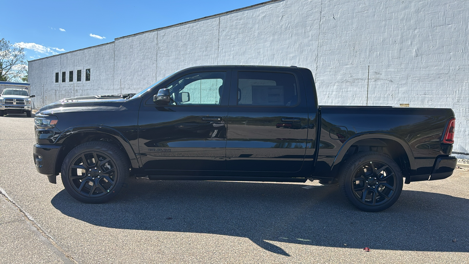 2025 Ram 1500 Laramie 2