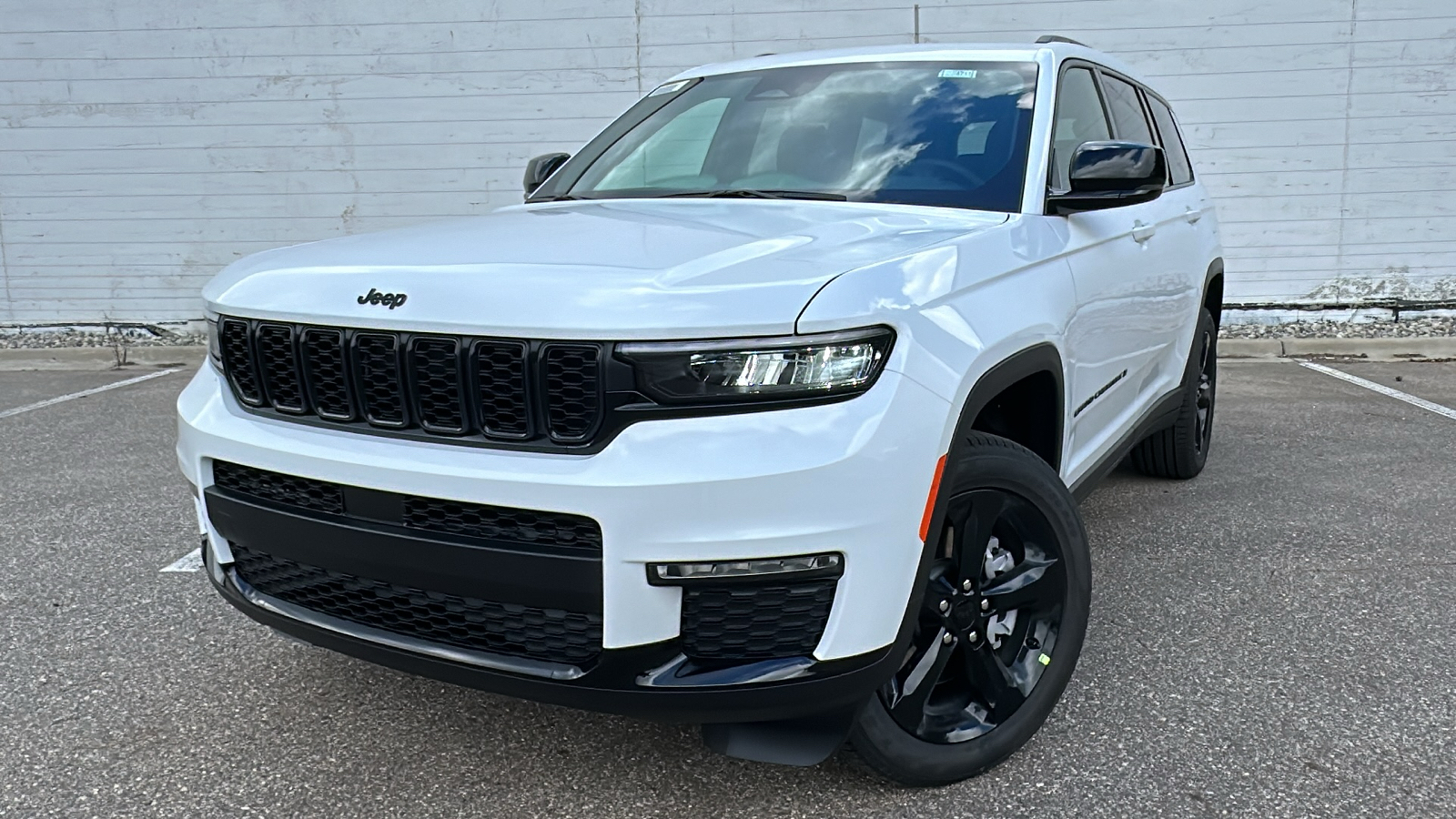 2025 Jeep Grand Cherokee L Limited 1