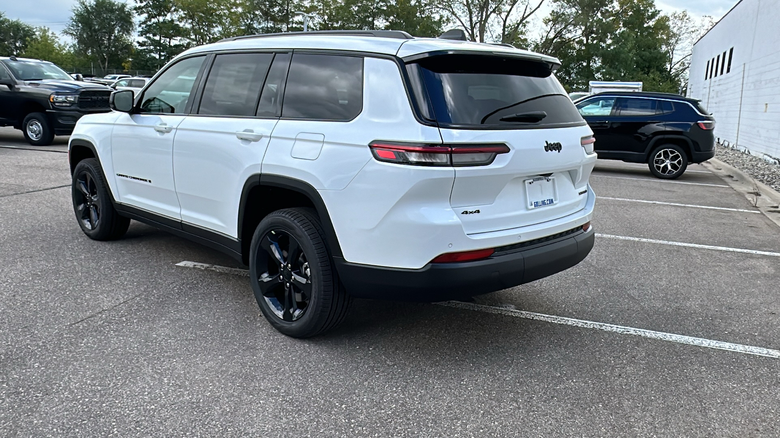 2025 Jeep Grand Cherokee L Limited 3