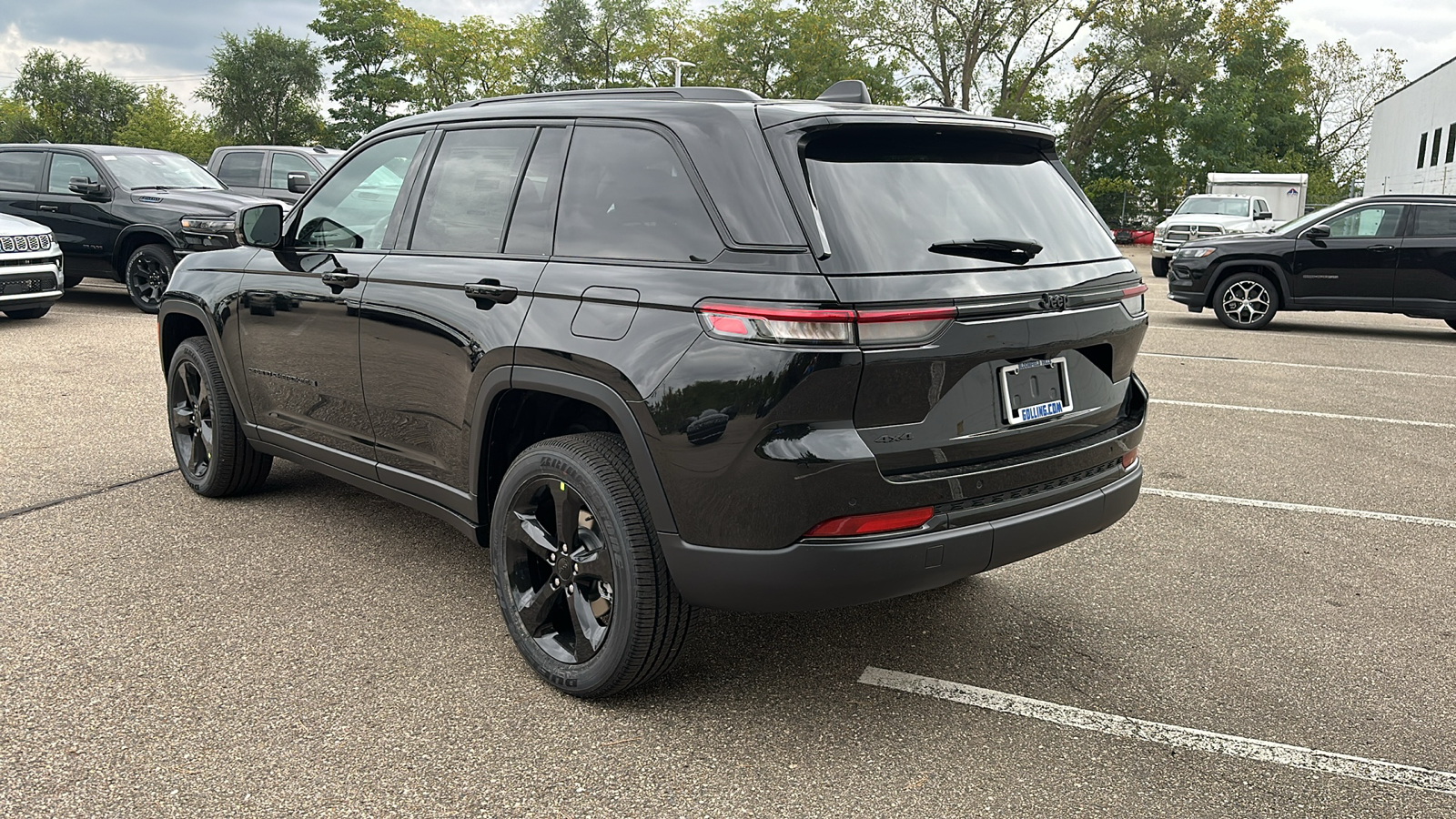 2025 Jeep Grand Cherokee Altitude X 3