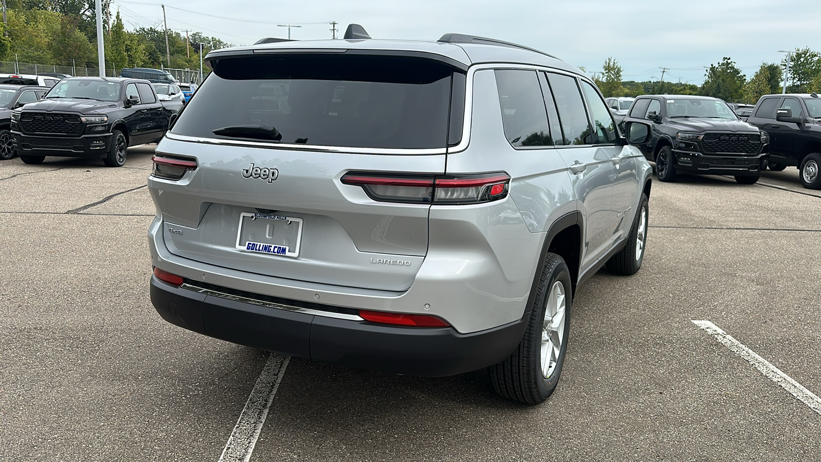 2025 Jeep Grand Cherokee L Laredo 5