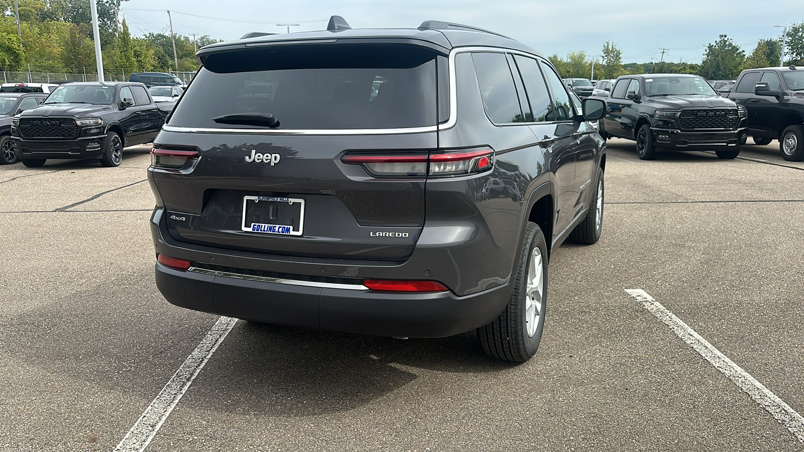 2025 Jeep Grand Cherokee L Laredo 5