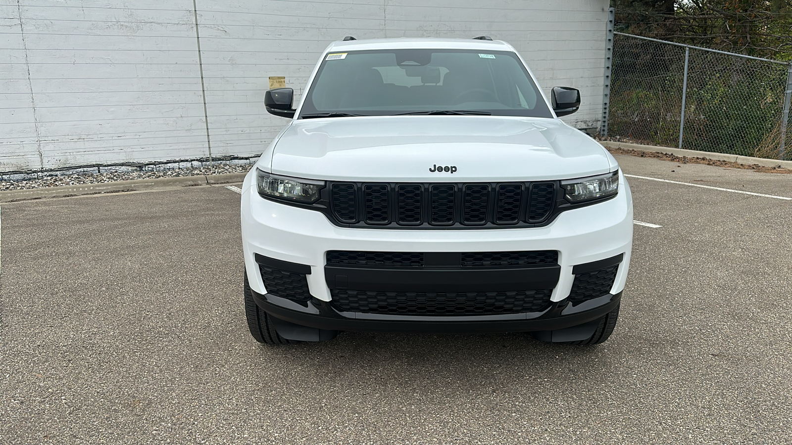 2025 Jeep Grand Cherokee L Altitude 8