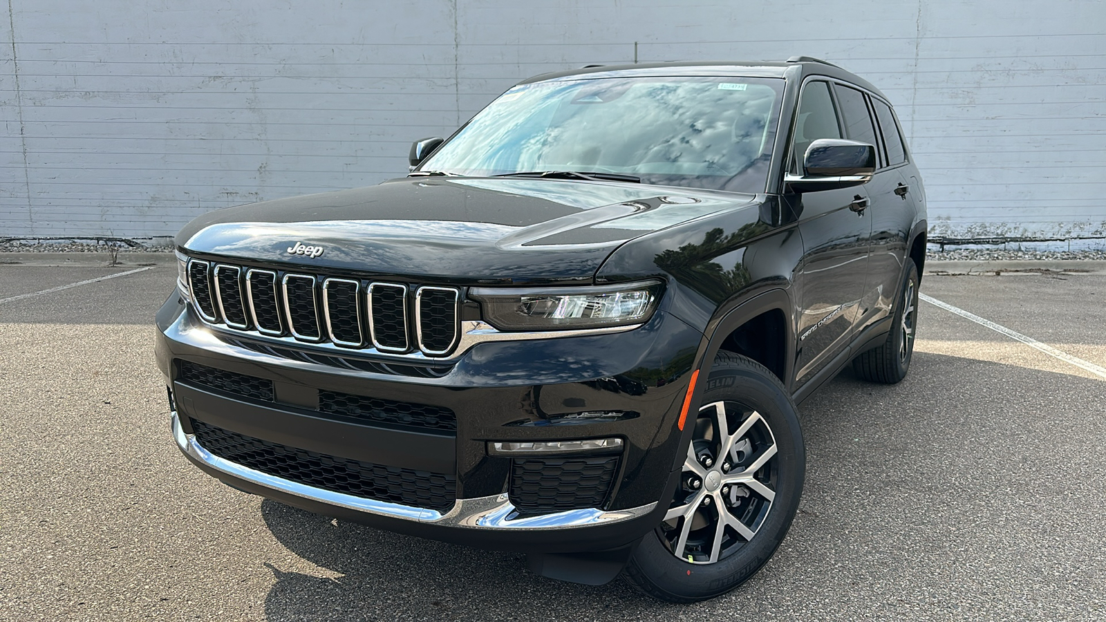 2025 Jeep Grand Cherokee L Limited 1