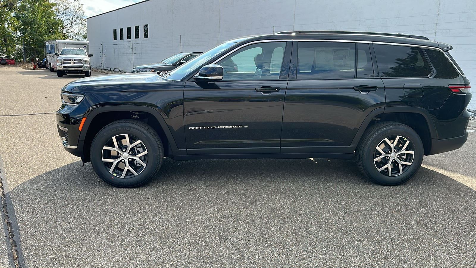 2025 Jeep Grand Cherokee L Limited 2