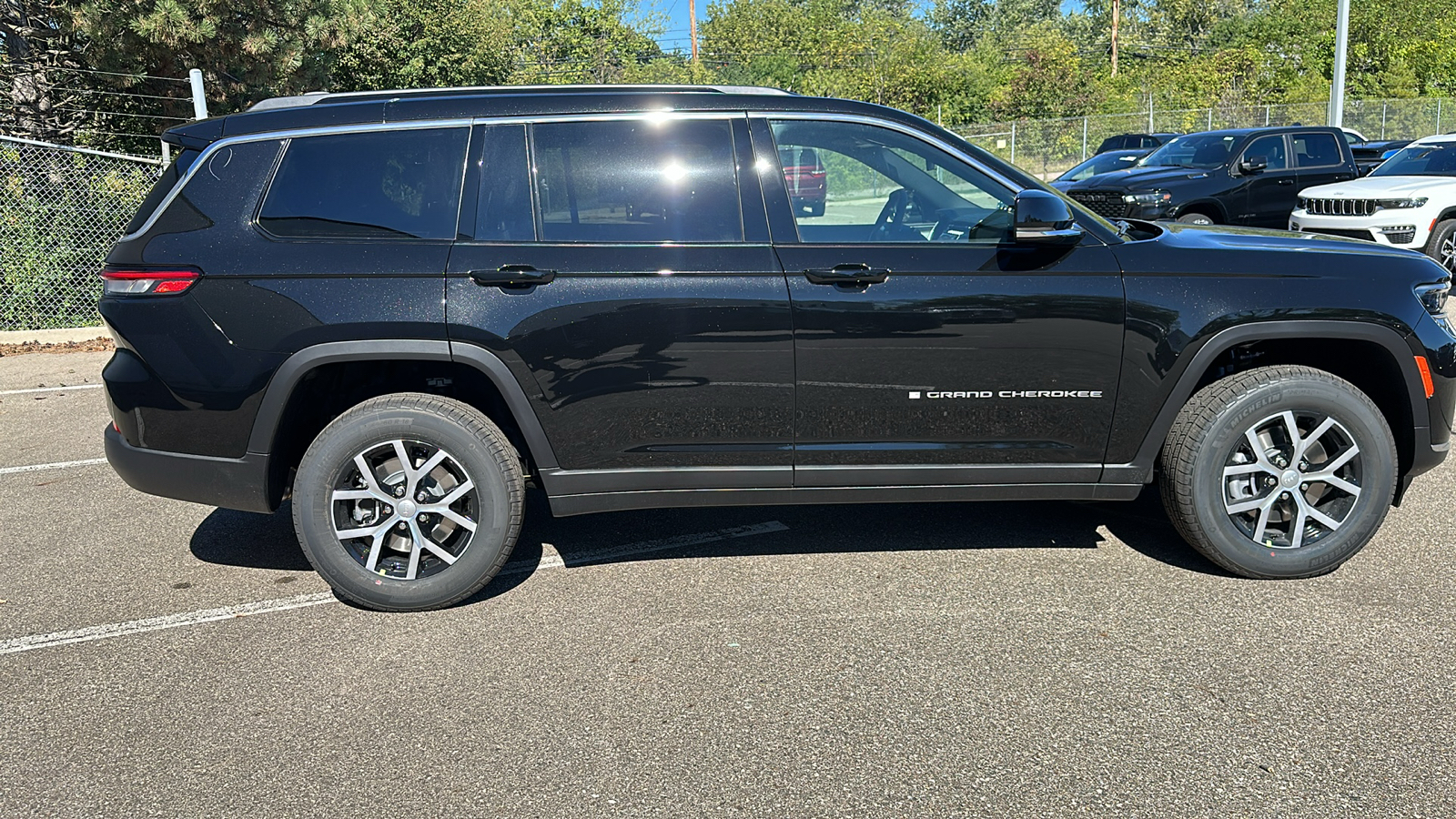 2025 Jeep Grand Cherokee L Limited 6