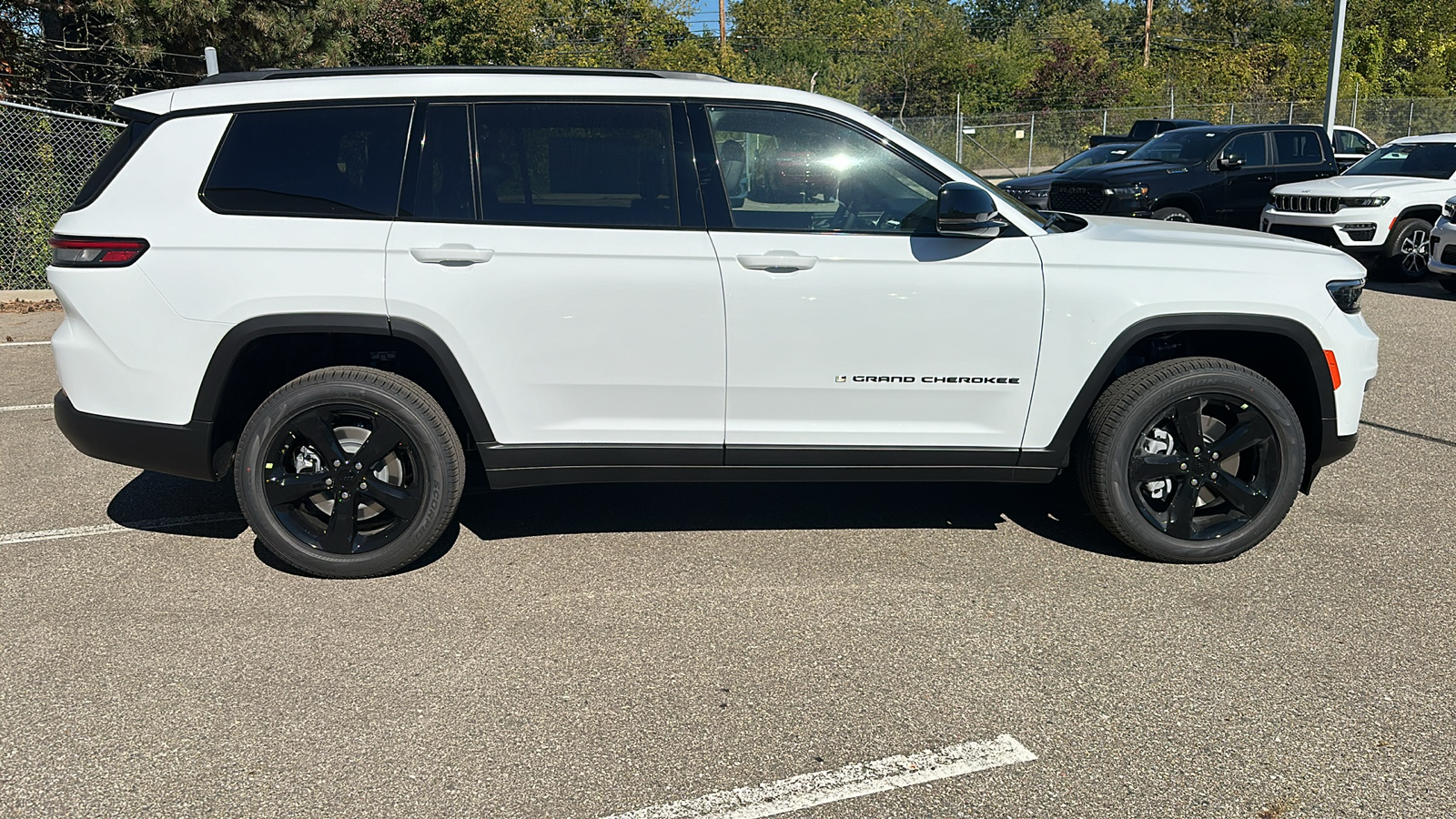 2025 Jeep Grand Cherokee L Limited 6