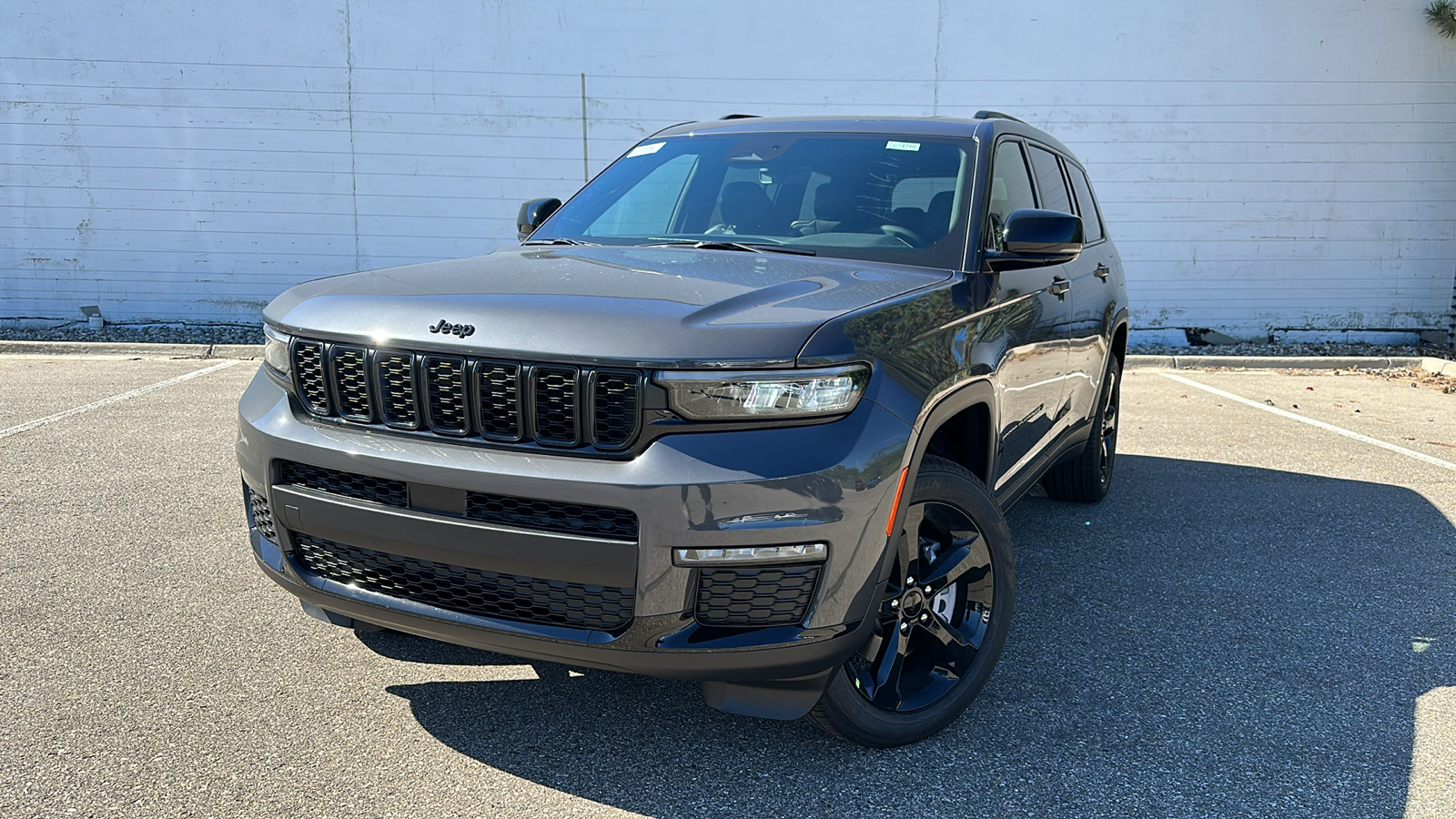 2025 Jeep Grand Cherokee L Limited 1