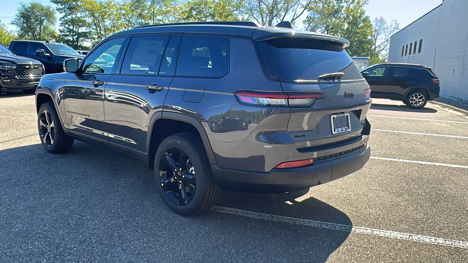 2025 Jeep Grand Cherokee L Limited 3