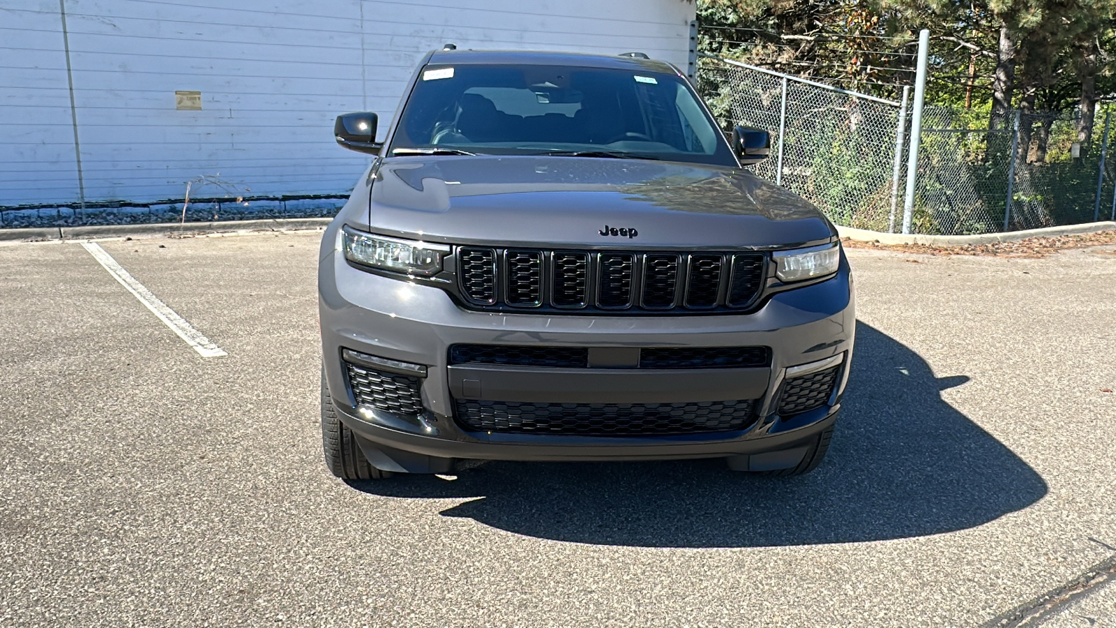 2025 Jeep Grand Cherokee L Limited 8