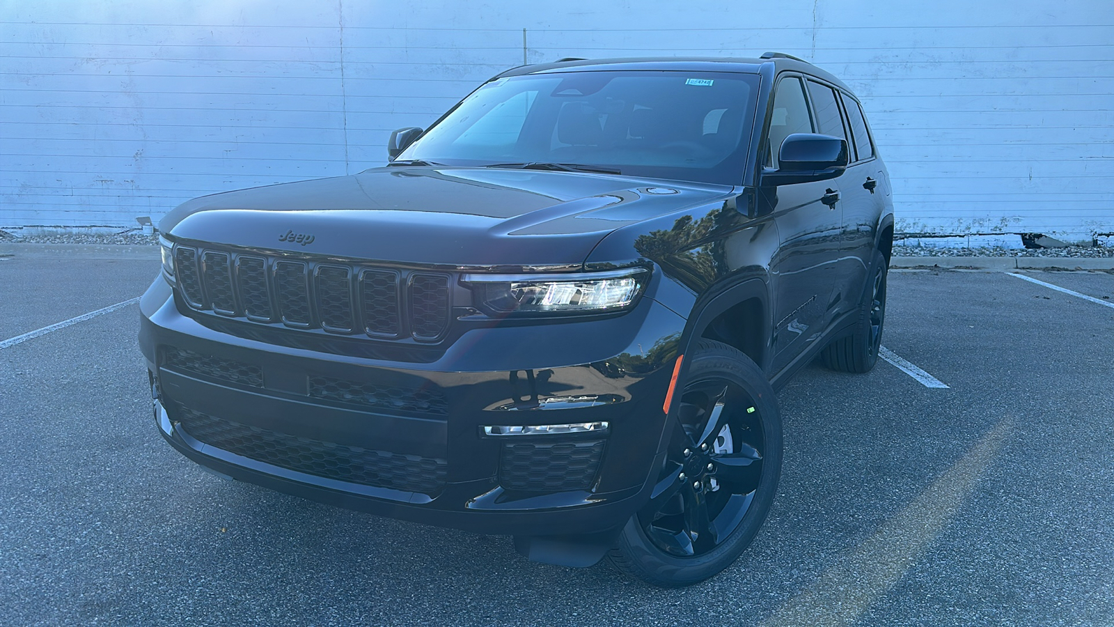 2025 Jeep Grand Cherokee L Limited 1