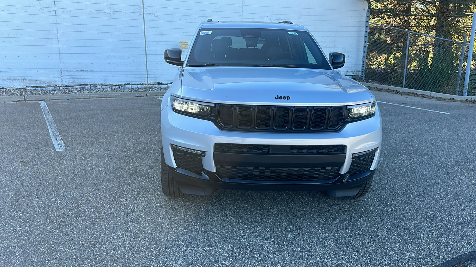 2025 Jeep Grand Cherokee L Limited 8