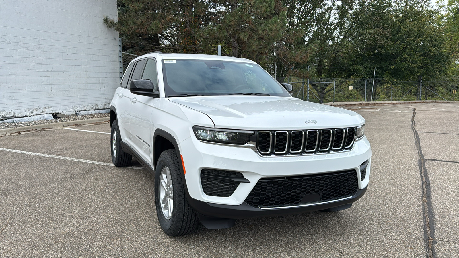 2025 Jeep Grand Cherokee Laredo 7