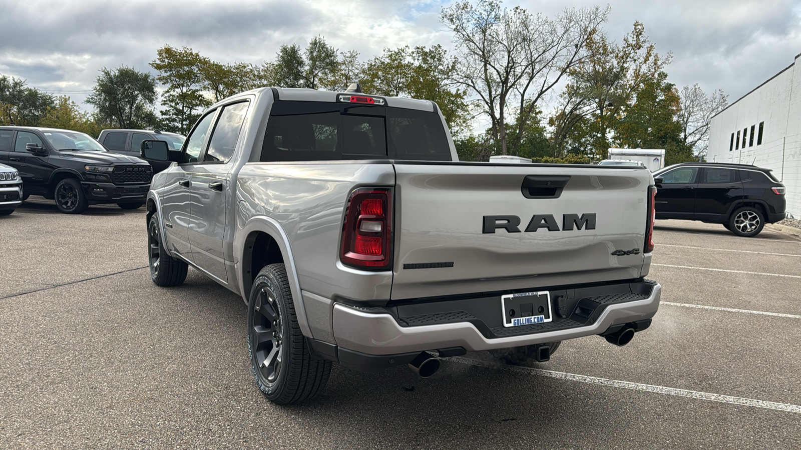 2025 Ram 1500 Big Horn/Lone Star 3