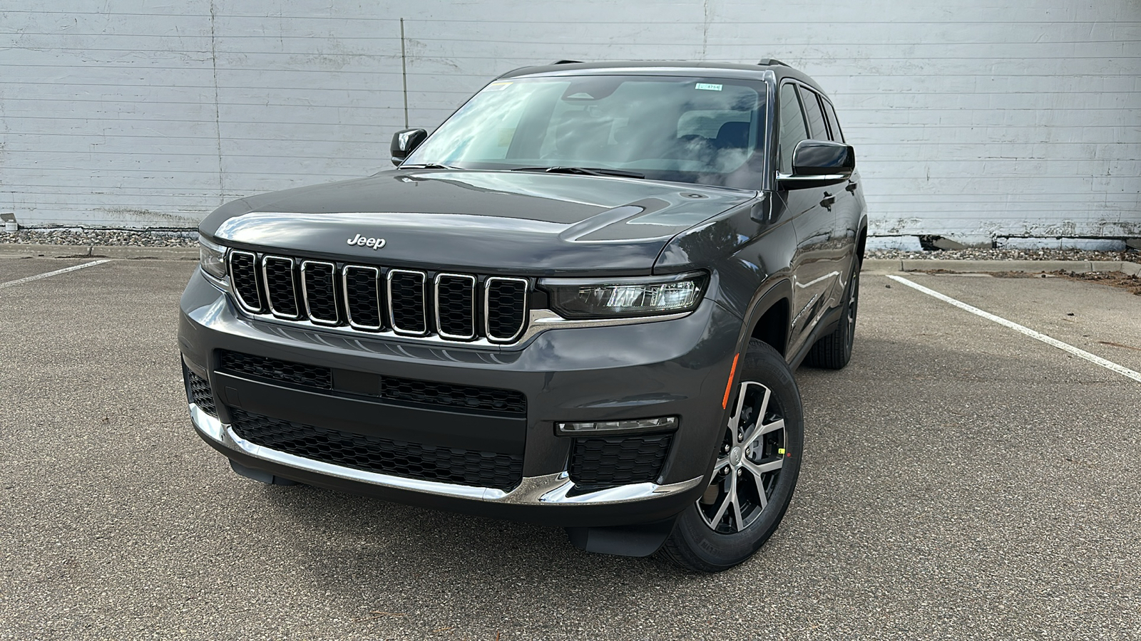 2025 Jeep Grand Cherokee L Limited 1