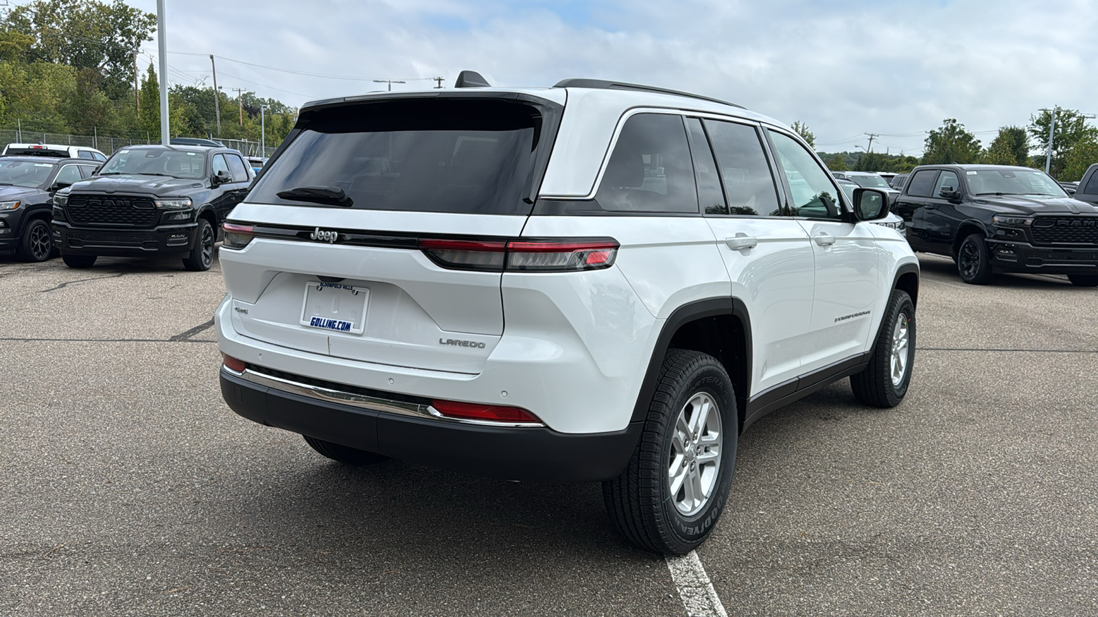 2025 Jeep Grand Cherokee Laredo 5