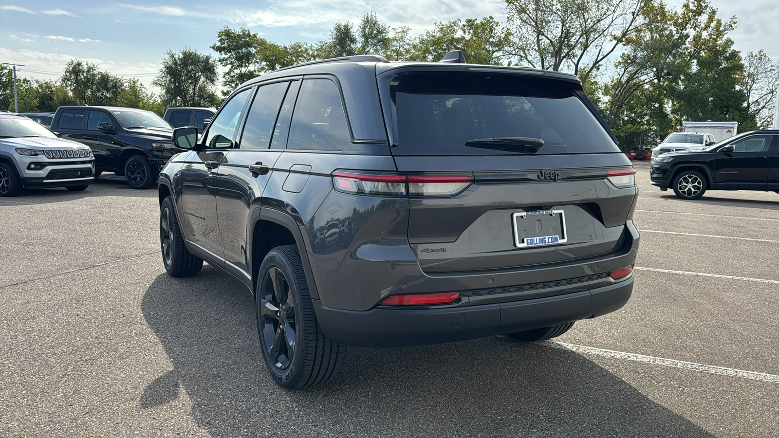 2025 Jeep Grand Cherokee Altitude X 3