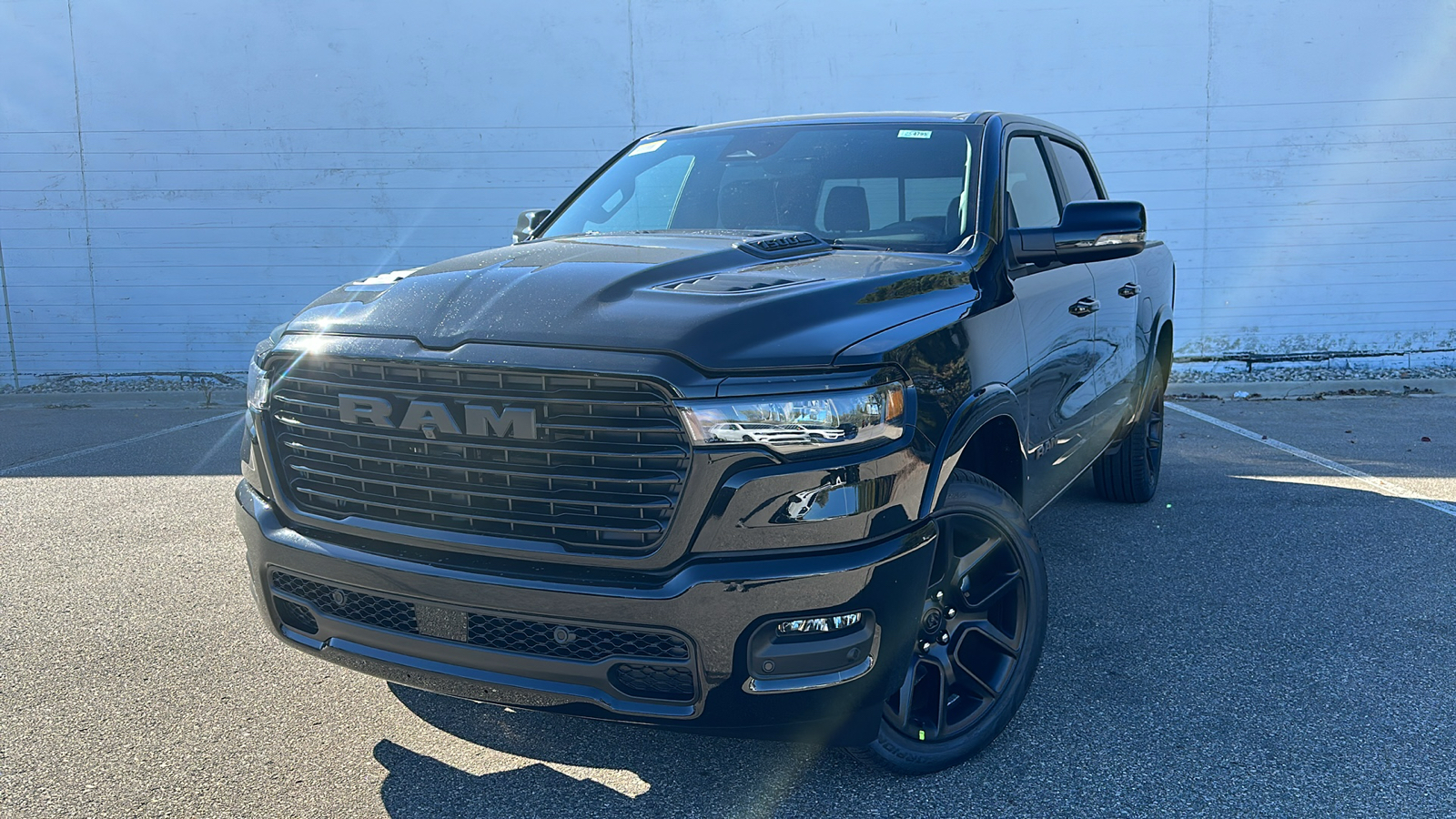 2025 Ram 1500 Laramie 1