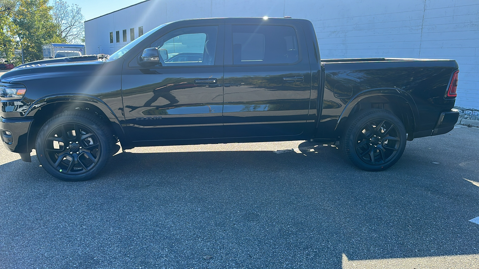 2025 Ram 1500 Laramie 2