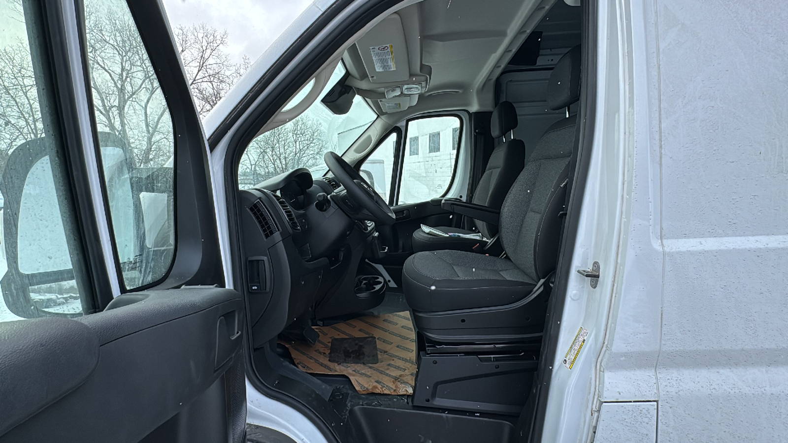 2025 Ram ProMaster 2500 High Roof 11