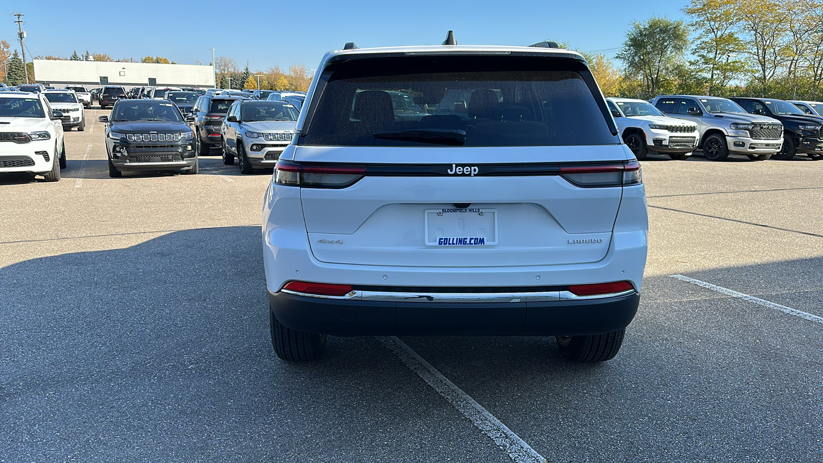 2025 Jeep Grand Cherokee Laredo 4