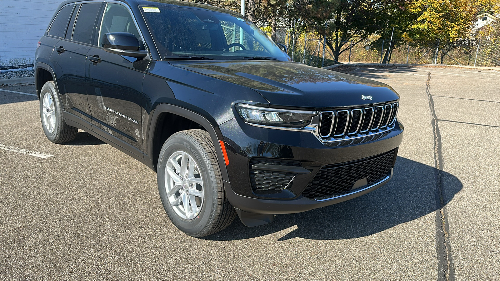 2025 Jeep Grand Cherokee Laredo 7