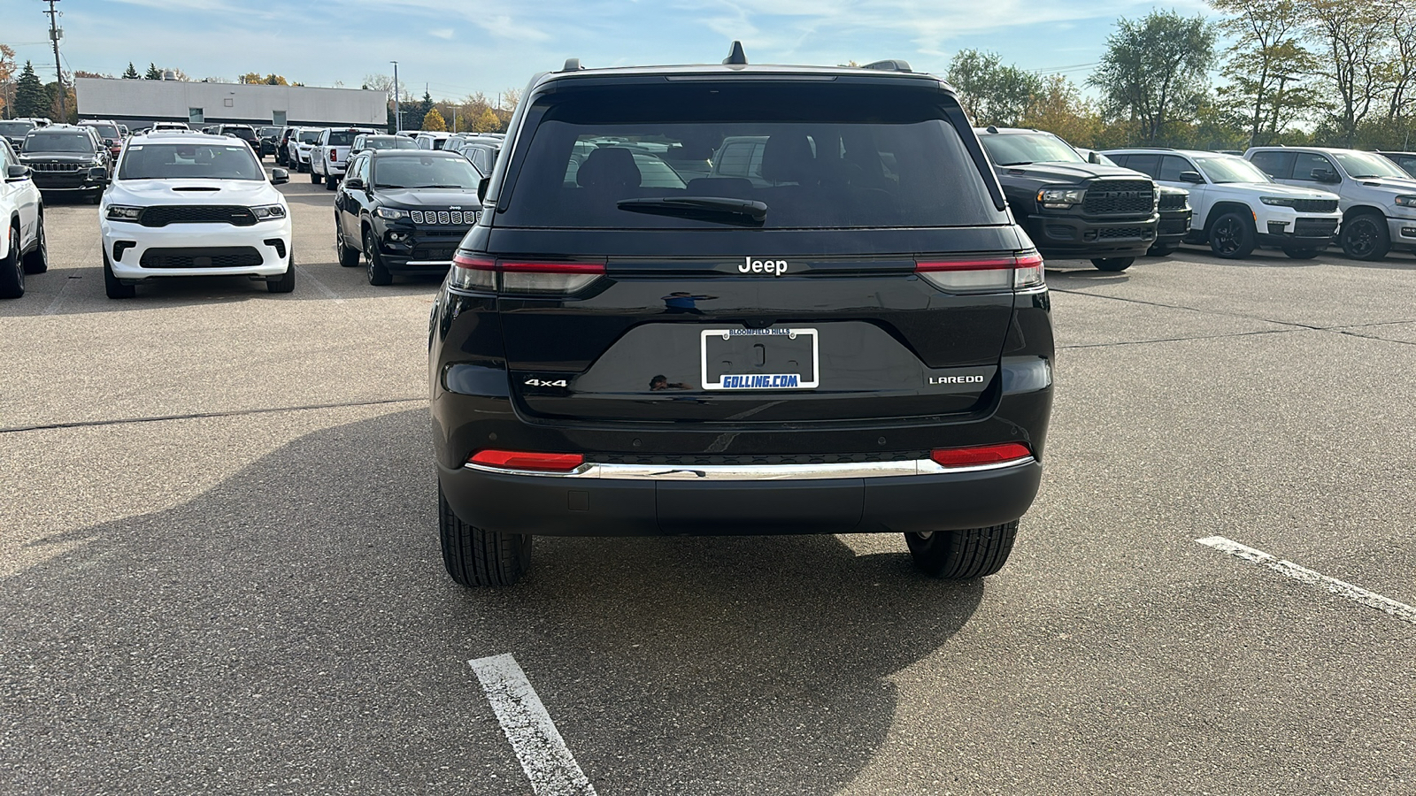 2025 Jeep Grand Cherokee Laredo 4