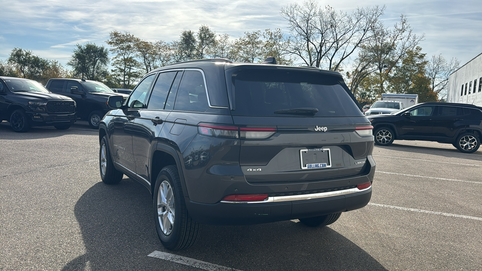 2025 Jeep Grand Cherokee Laredo 3