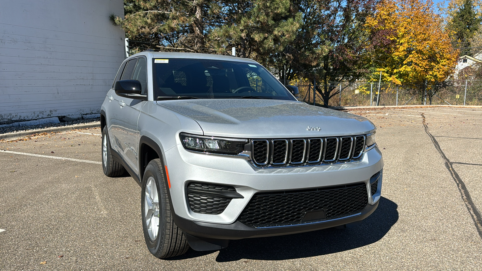 2025 Jeep Grand Cherokee Laredo 7