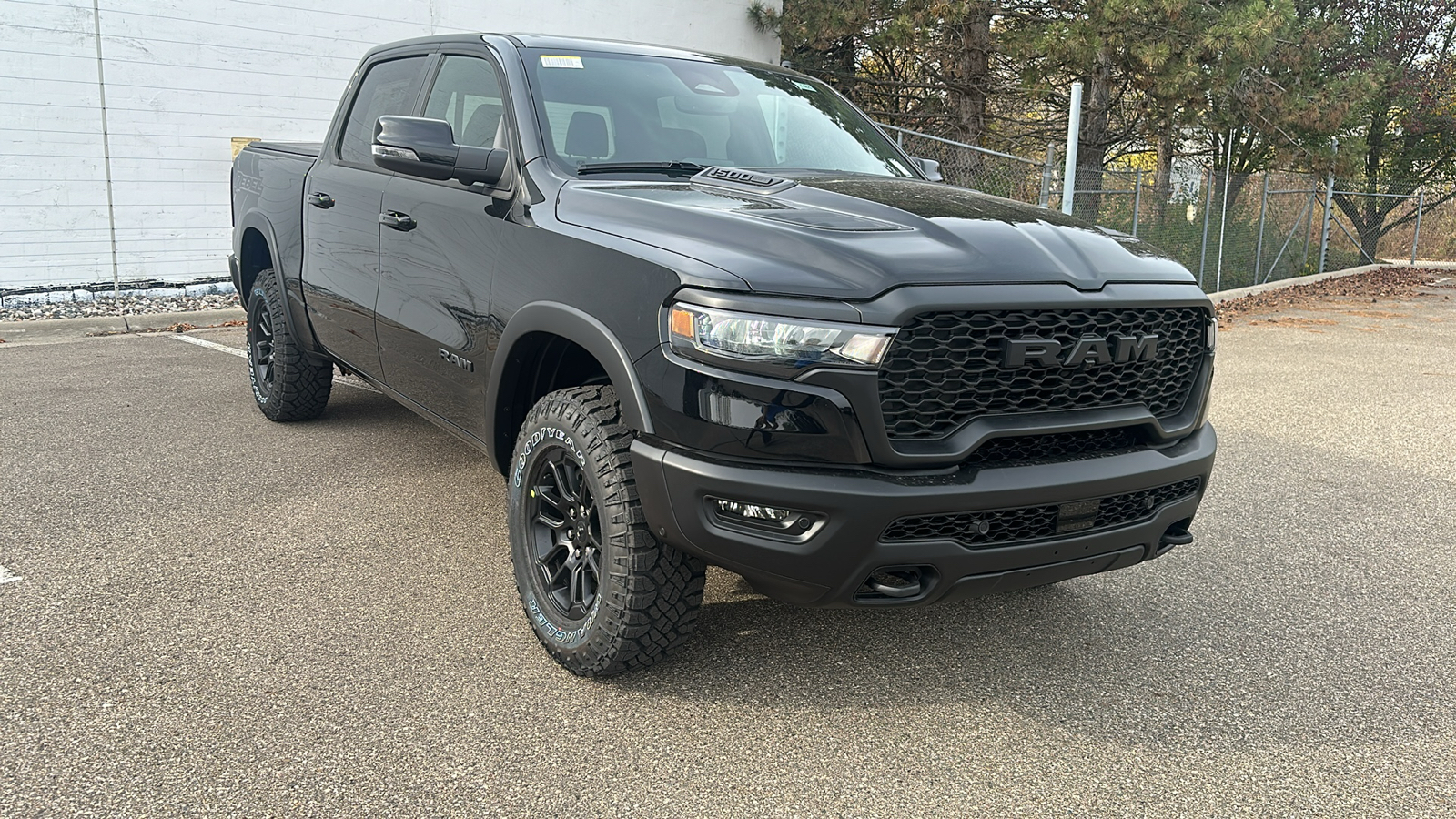 2025 Ram 1500  7