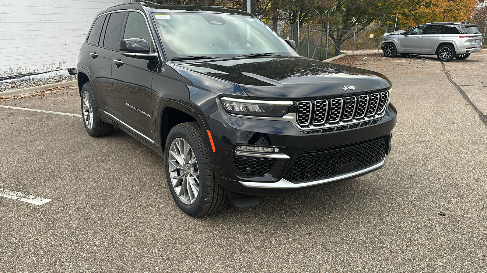 2025 Jeep Grand Cherokee  7