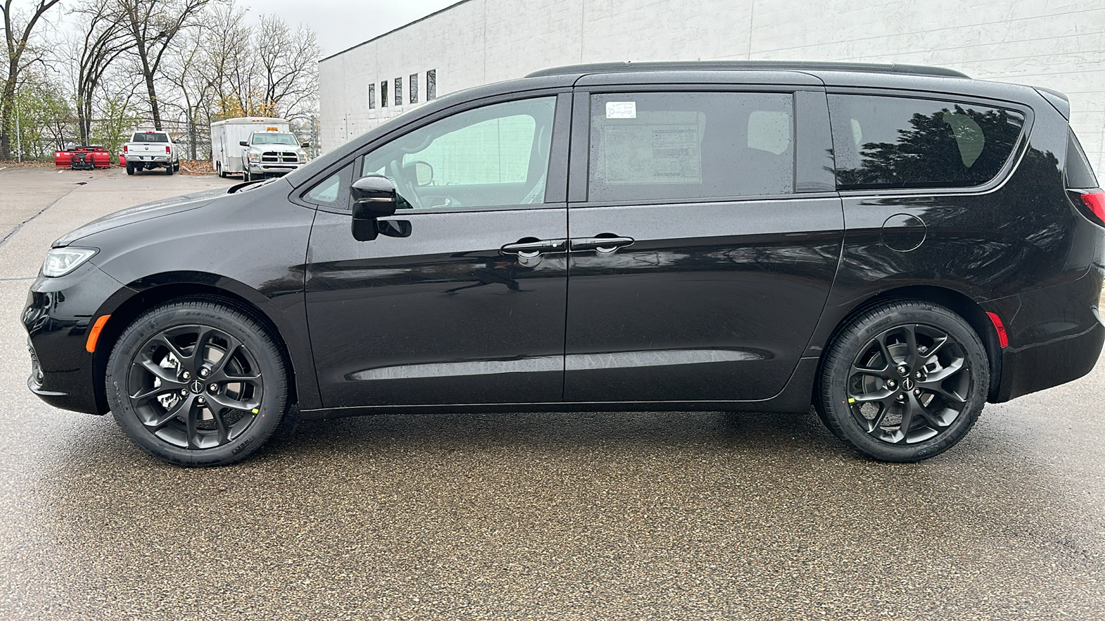 2025 Chrysler Pacifica Limited 2