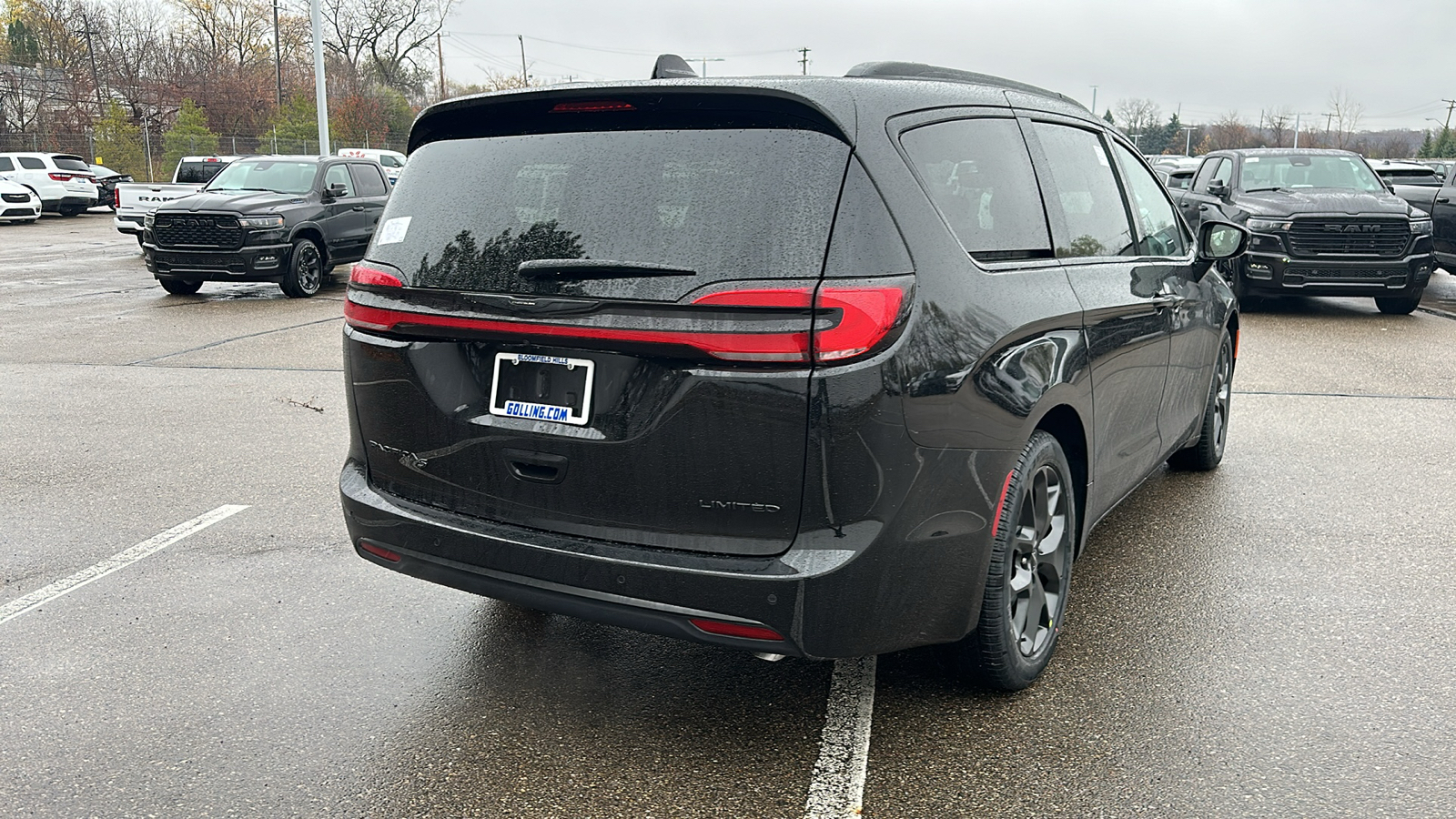 2025 Chrysler Pacifica Limited 5