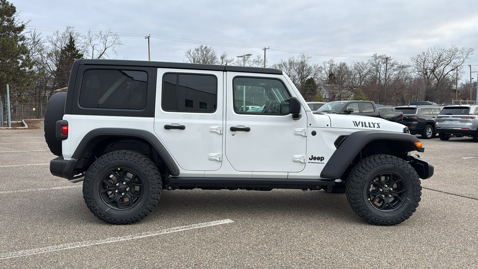 2025 Jeep Wrangler Willys 6