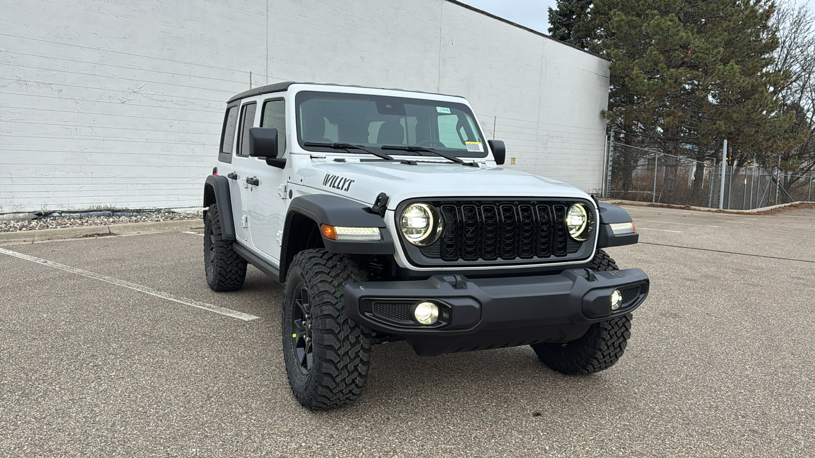 2025 Jeep Wrangler Willys 7