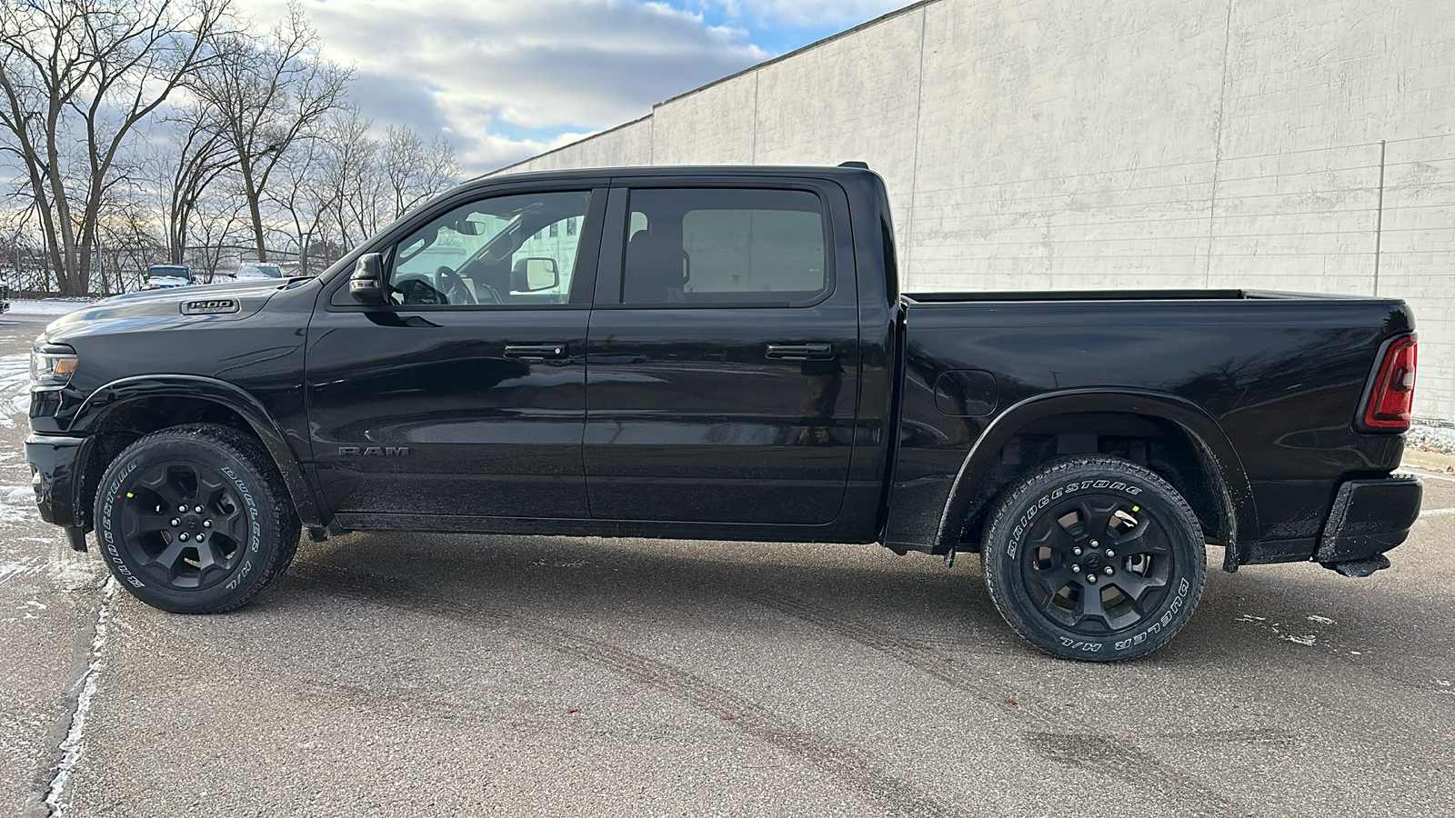 2025 Ram 1500 Big Horn/Lone Star 2