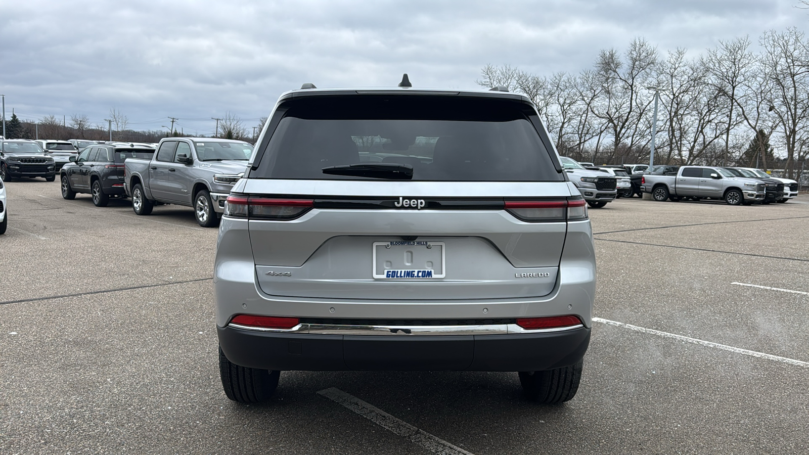 2025 Jeep Grand Cherokee Laredo 4