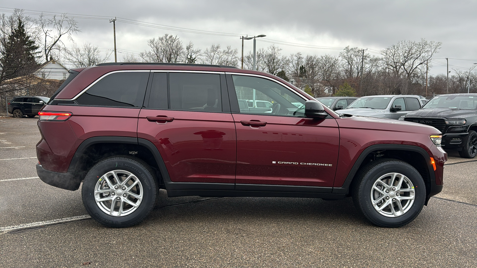 2025 Jeep Grand Cherokee Laredo 6