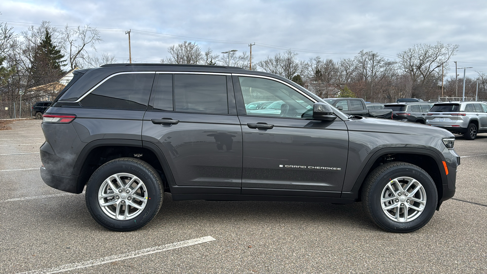 2025 Jeep Grand Cherokee Laredo 6