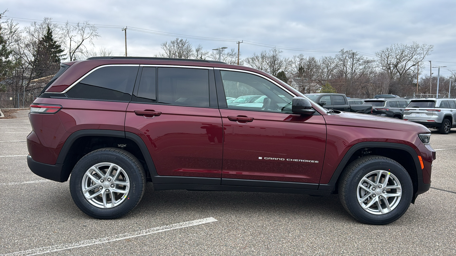 2025 Jeep Grand Cherokee Laredo 6