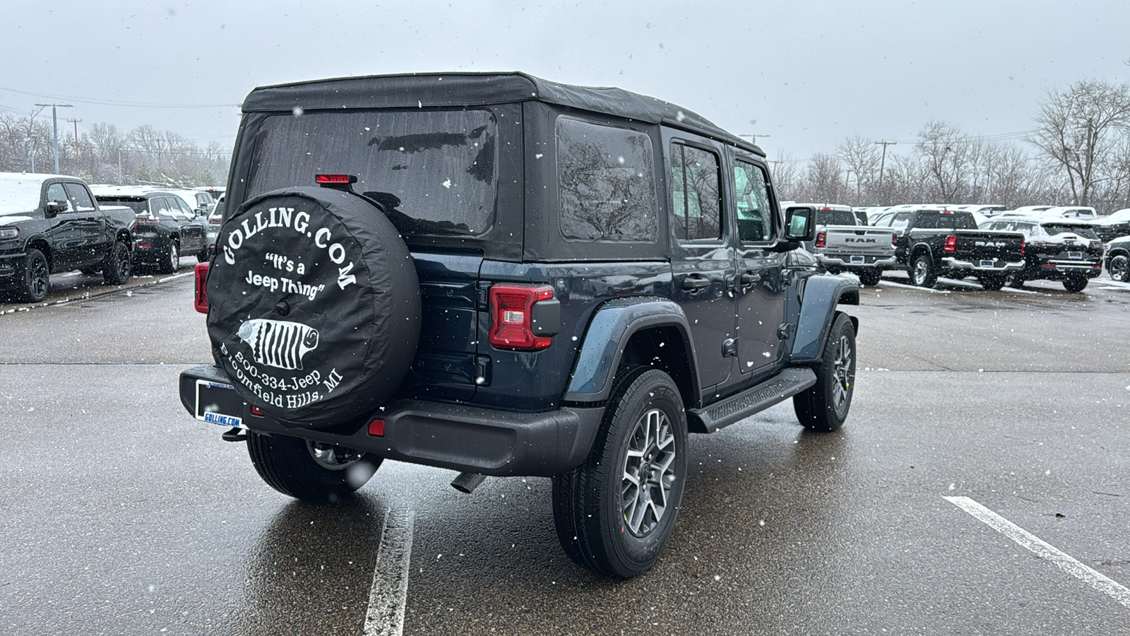 2025 Jeep Wrangler Sahara 5