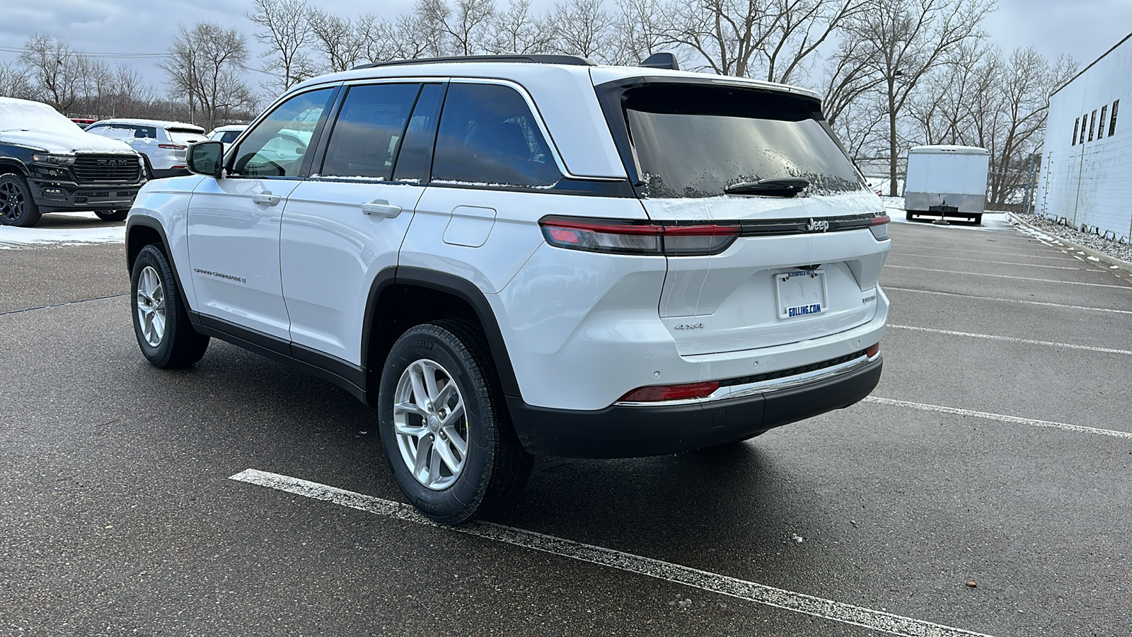 2025 Jeep Grand Cherokee Laredo 3