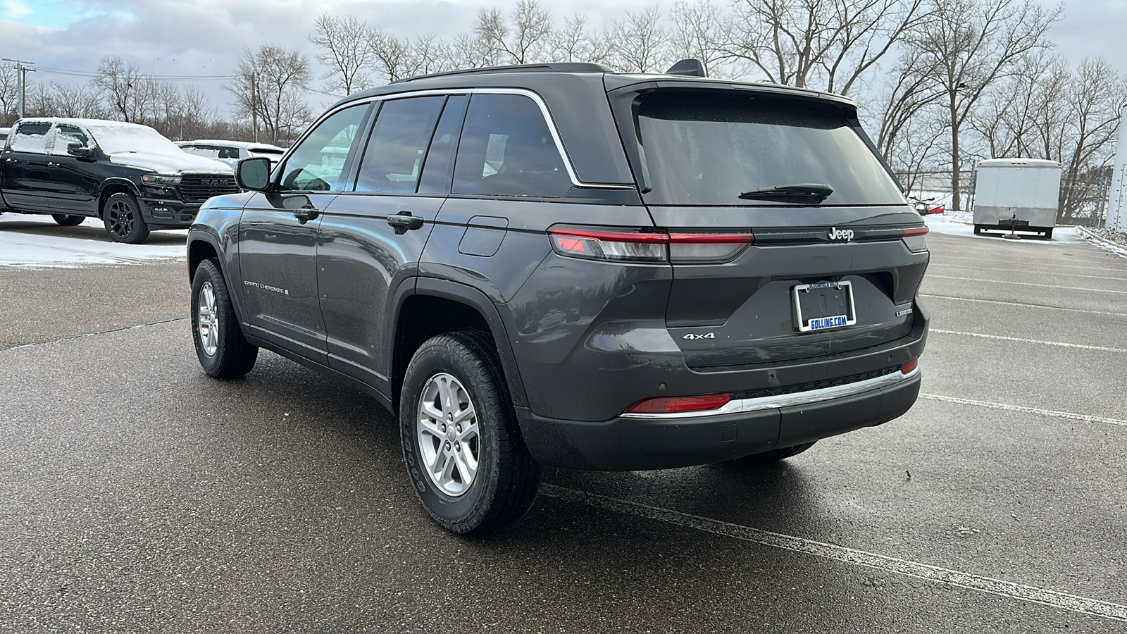 2025 Jeep Grand Cherokee Laredo 3