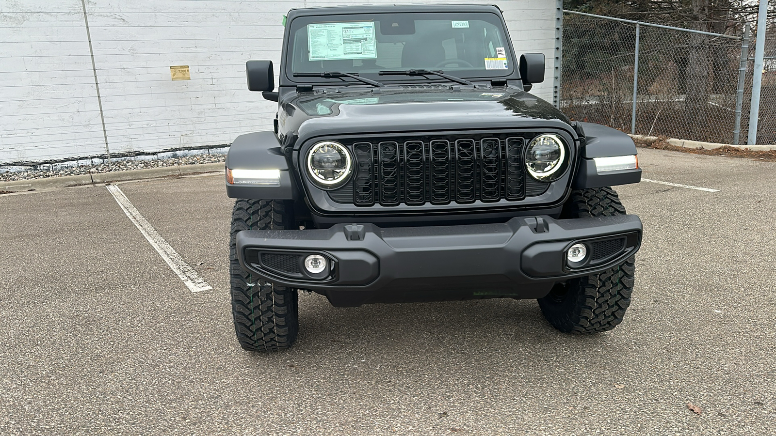 2025 Jeep Wrangler Willys 8