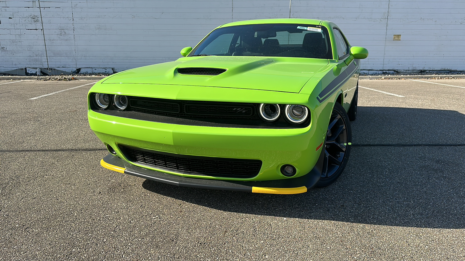 2023 Dodge Challenger R/T 1