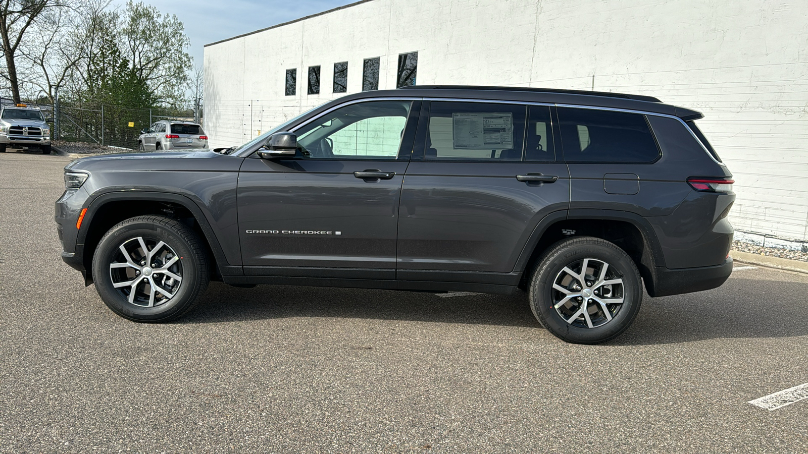 2024 Jeep Grand Cherokee L Limited 2