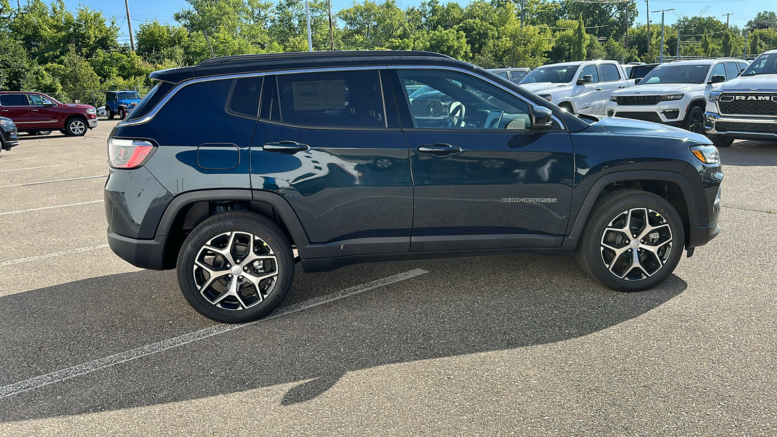 2024 Jeep Compass Limited 6